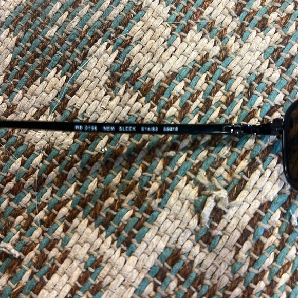 Ray-Ban Polarized Sunglasses Brand New - Picture 4 of 6